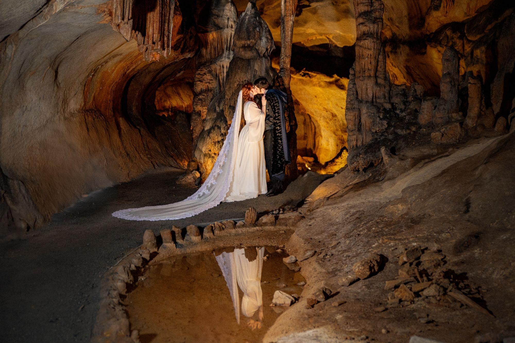 carousel-hero-element image-18