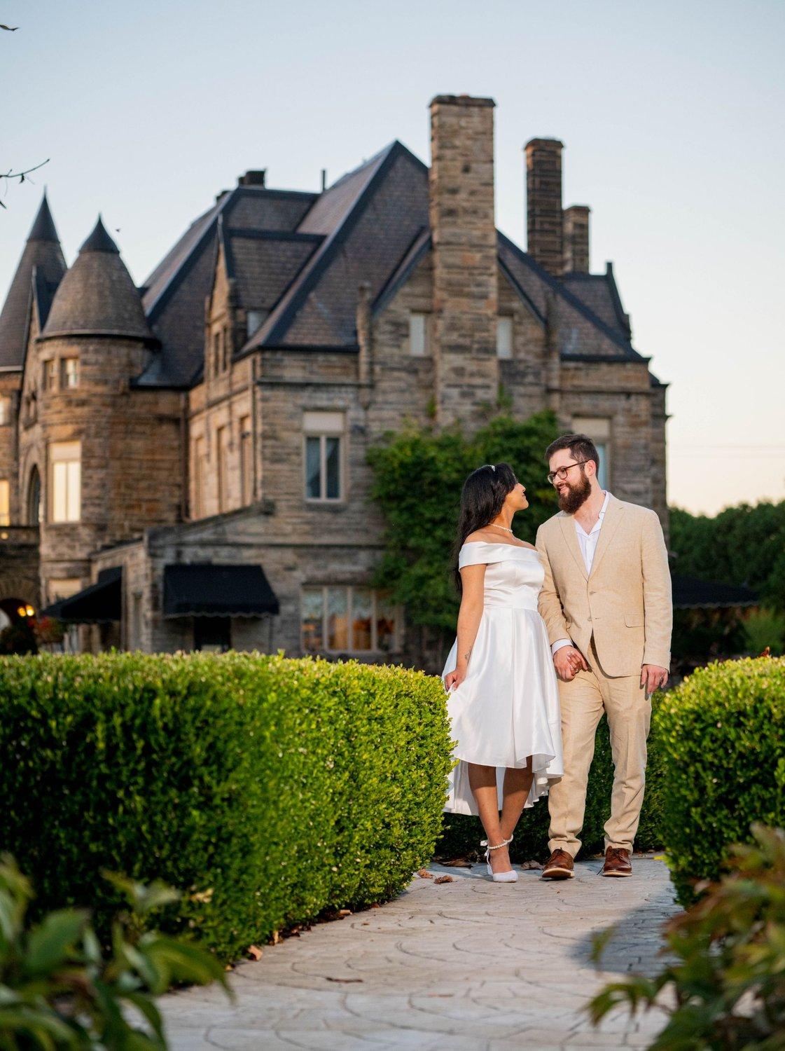 carousel-hero-element image-4