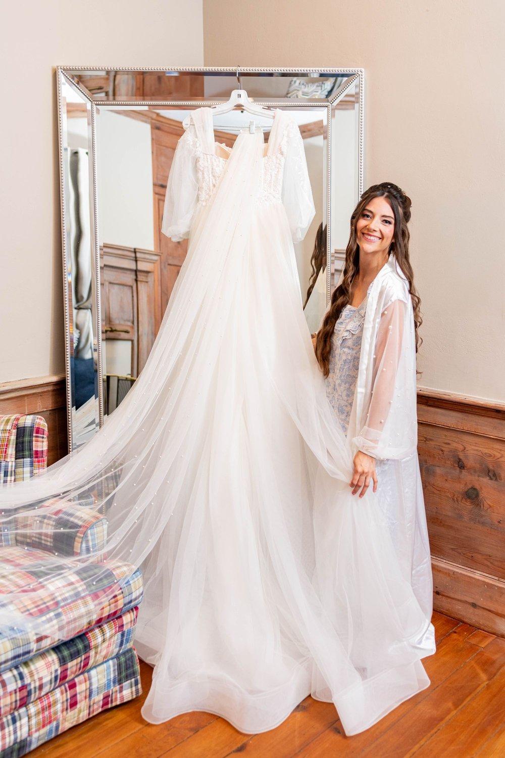 carousel-hero-element image-4