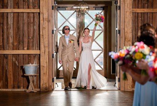 mobile - carousel-hero-element image-0