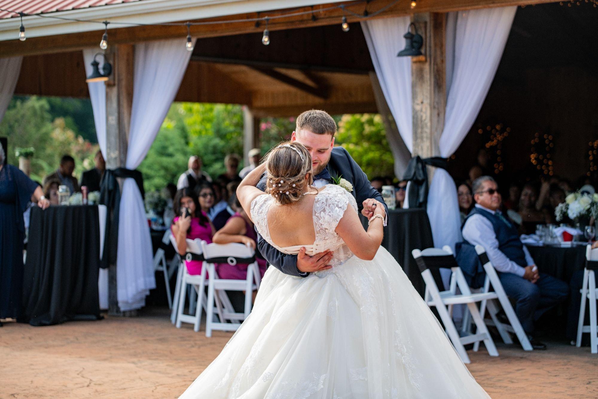 carousel-hero-element image-15